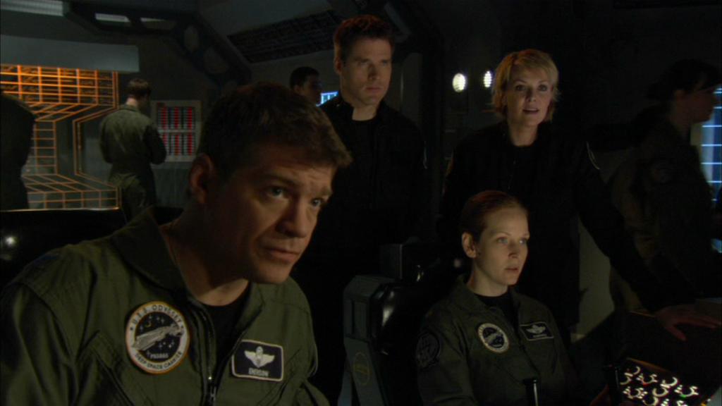 Emerson auf einer Mission in der Pegasus-Galaxie.