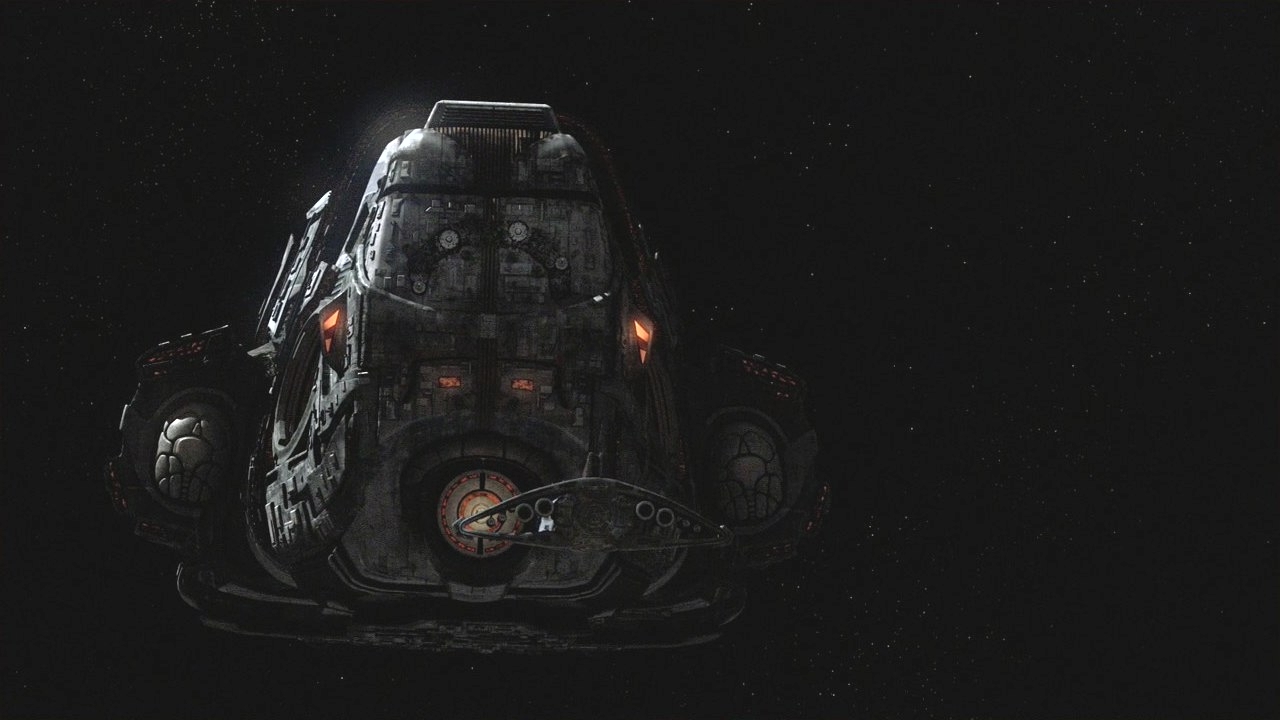 ... taucht vor dem Shuttle auf[1]