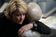 Samantha Carter verabschiedet sich von Thor.