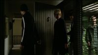 Teal'c, Sam und Jack durchsuchen Jacks Haus