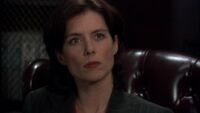 Doktor Elizabeth Weir