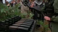 Eine Kiste mit P90ern.