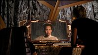Der Tok'ra Jalen meldet sich über Funk bei SG-1.