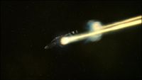Die Korolev wird von zwei Ori-Strahlen zerstört.