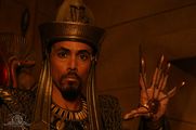 Alternativ-Apophis mit Bart