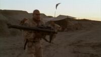 Teal'c verwendet die Waffe...