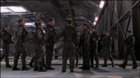 Einsatzbesprechung der F-302er Piloten im Hangar der Prometheus